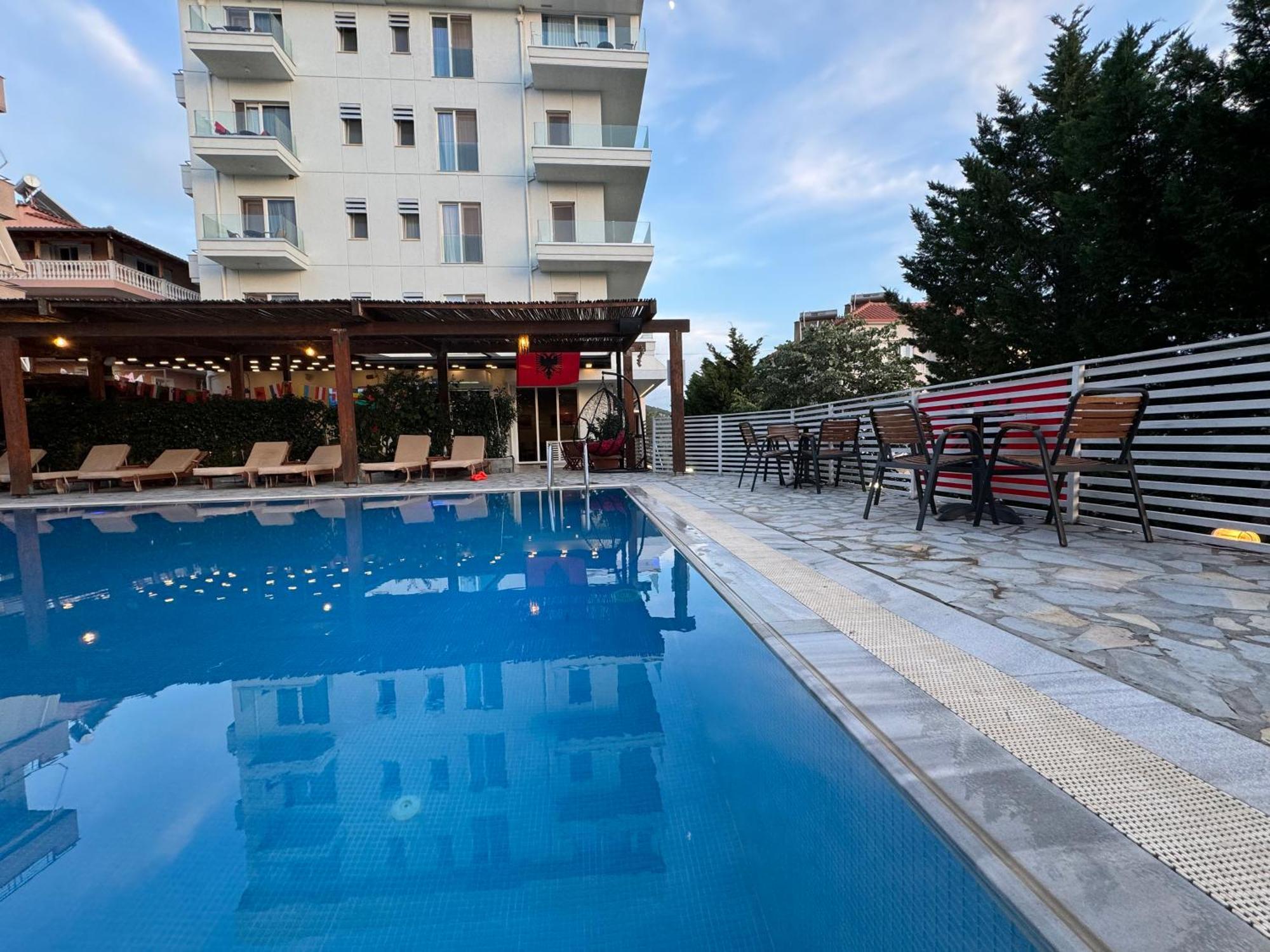 6 Milje Hotel Ksamil Eksteriør billede